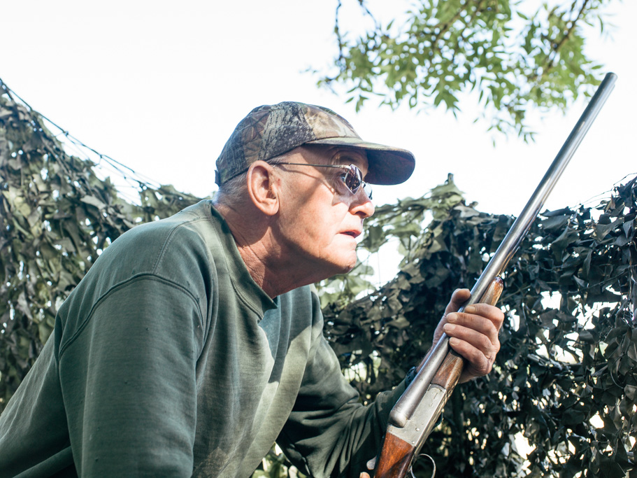 Photo Anatomy of an English country estate. Reg out pigeon shooting.